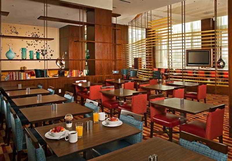 Capital View Hotel 3*