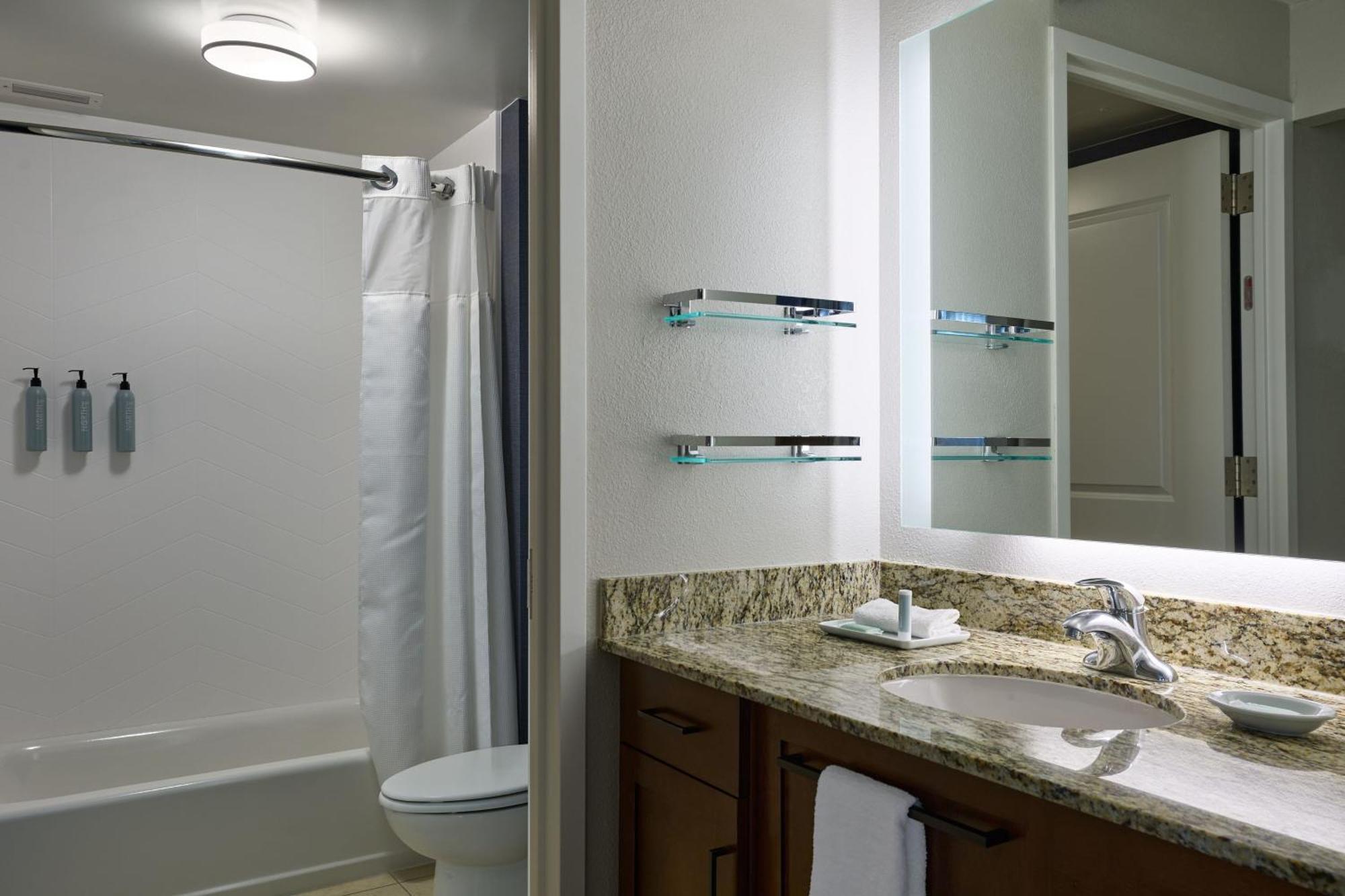 Capital View Hotel Arlington