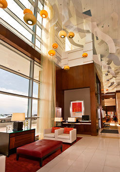 Hotel Capital View Arlington